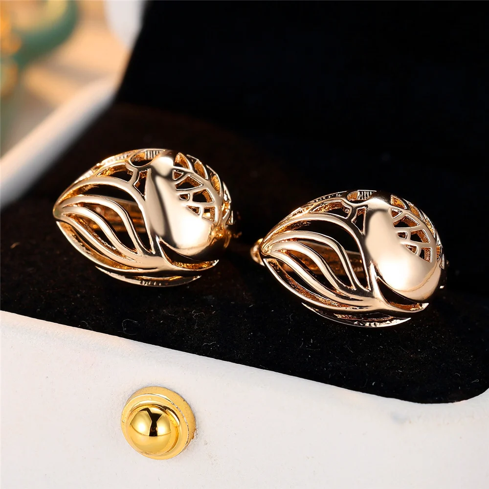 Antique Hollow Metal Geometric Hoop Earrings For Women Vintage Gold Color Small Earring Wedding Jewelry