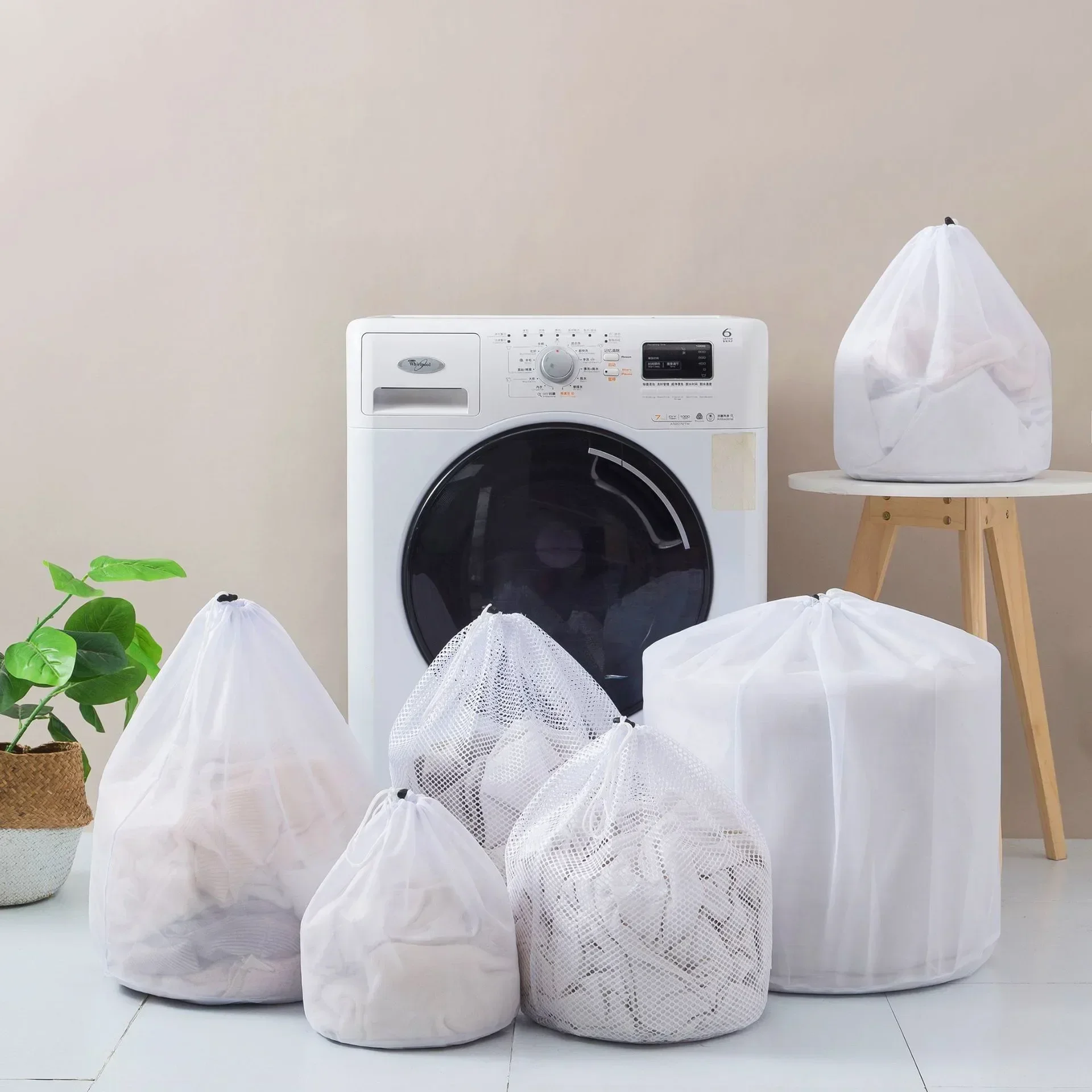 Laundry Bag Clothes Washing Bag Underwear Washing Bag Drawstring Mesh Underwear Washing Bags Net Washing Machine Bag Laundry Basket Organizer Large Capacity Dirty Clothes Laundry Bag