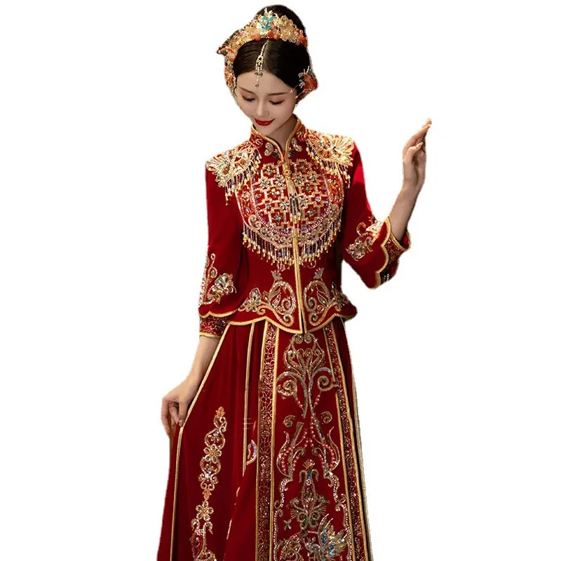 Vintage Elegent Modern Asian Red Velour Embroidery Clothing Traditional Chinese Style Bride Wedding Dress Toast Cheongsam