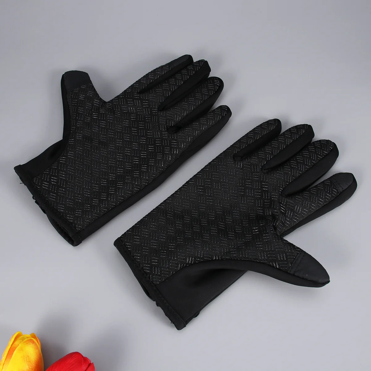 

Nylon Gloves Fashion Full Finger Windproof Mittens Wrist Warm Thermal Touch Screen Fleece Lined