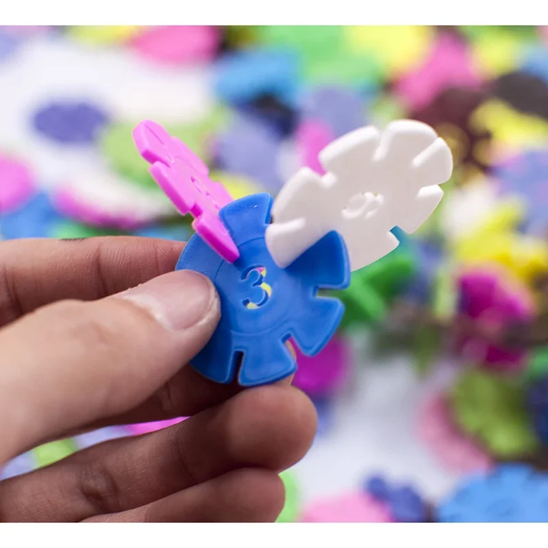 Building Blocks 1200pcs Plastic Snowflake Blocks Educational Toys for Children 3D Puzzles Construction Baby Game Toys Kids