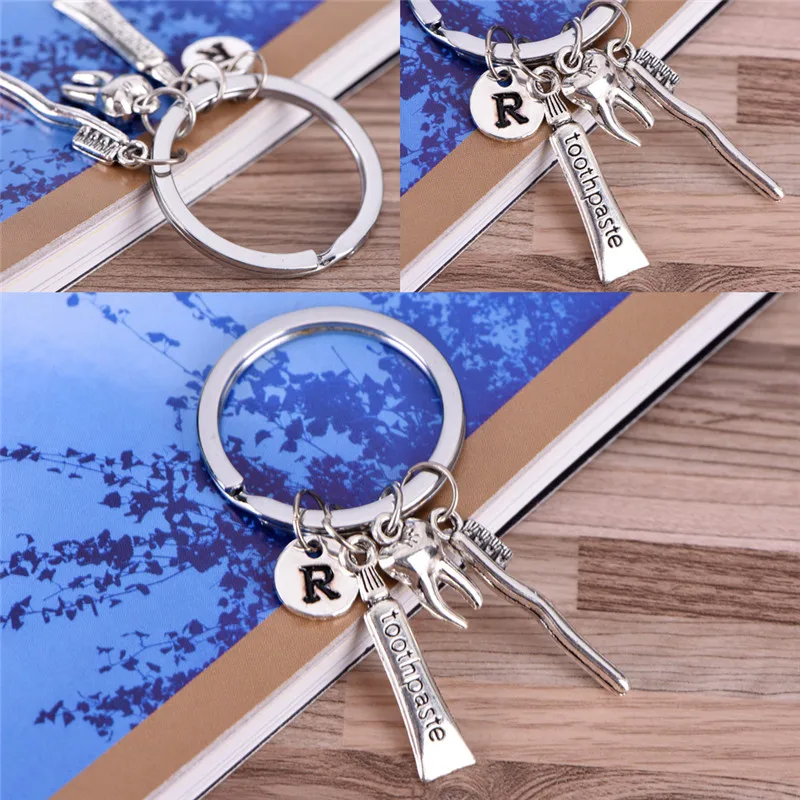 치과의사 열쇠고리 치약 치아 칫솔 치위생사 이니셜 키체인 치과 장식 도구