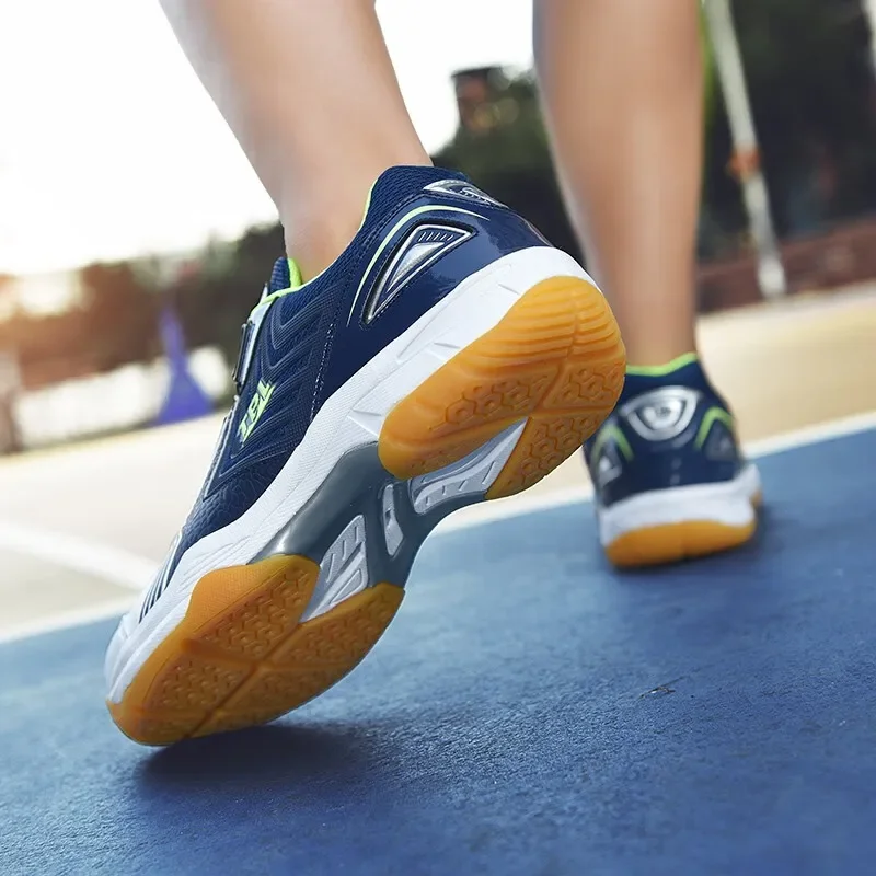 Couple Tennis Athletic Training Shoes Table Tennis Volleyball Men Sneakers Big Size 45 Men Professional Badminton Sport Shoes 3