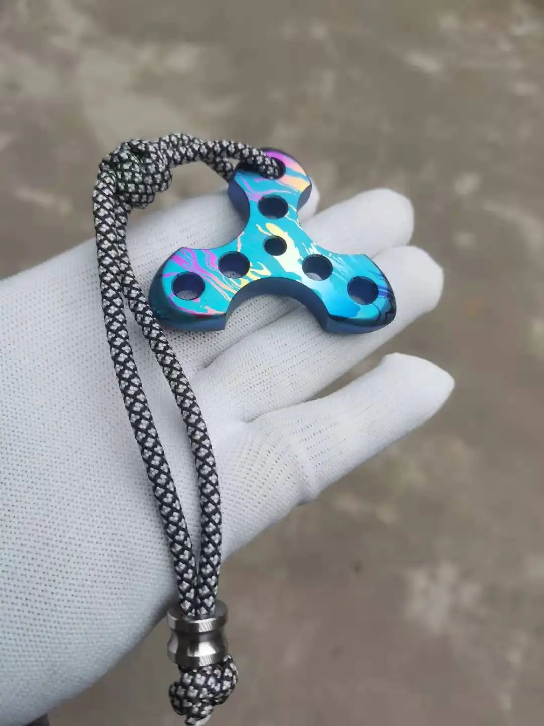 

Titanium Alloy TC4 Triangle Keychain EDC Mini Pocket Tool
