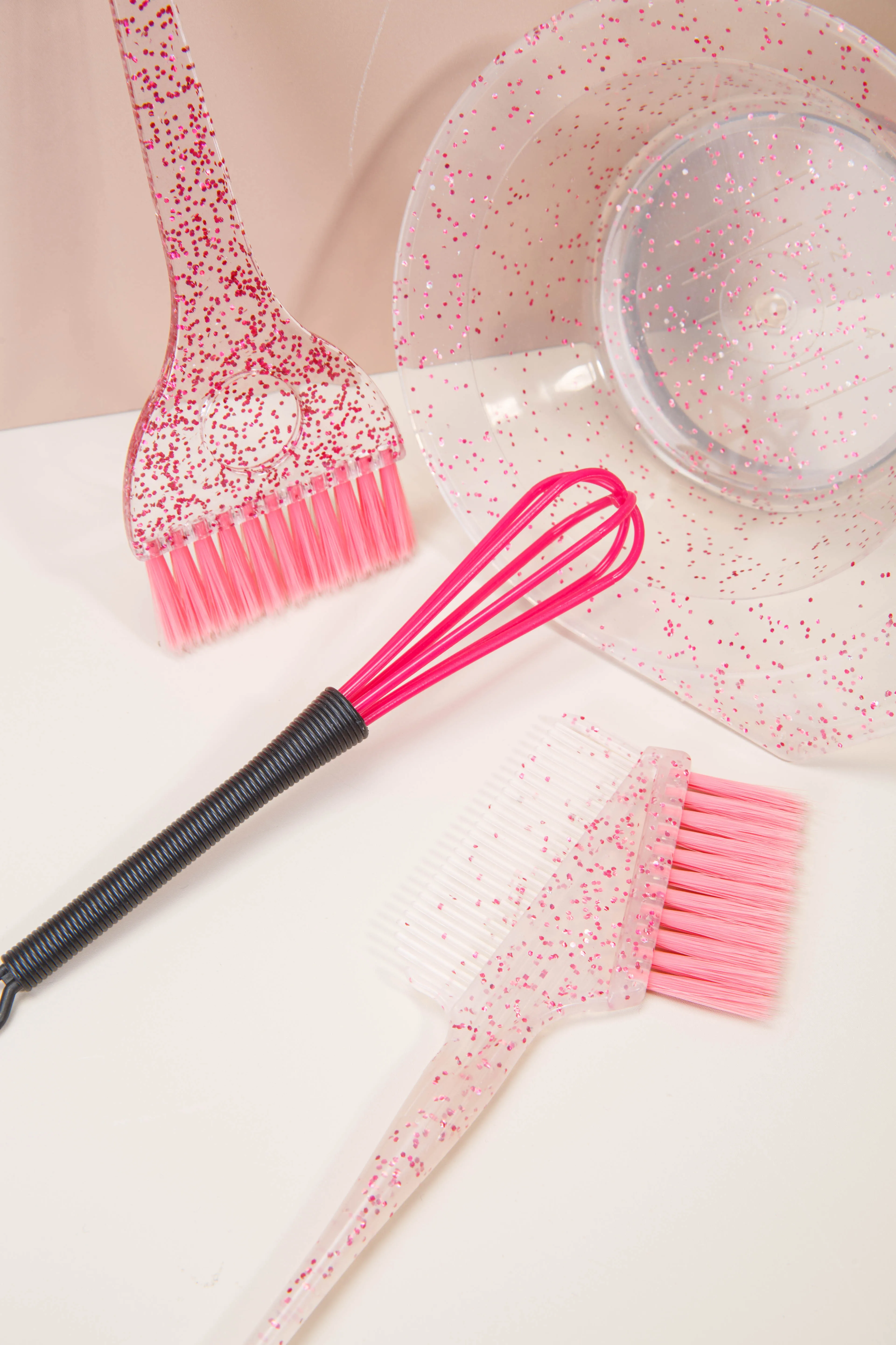 Hair Dyeing Set Components