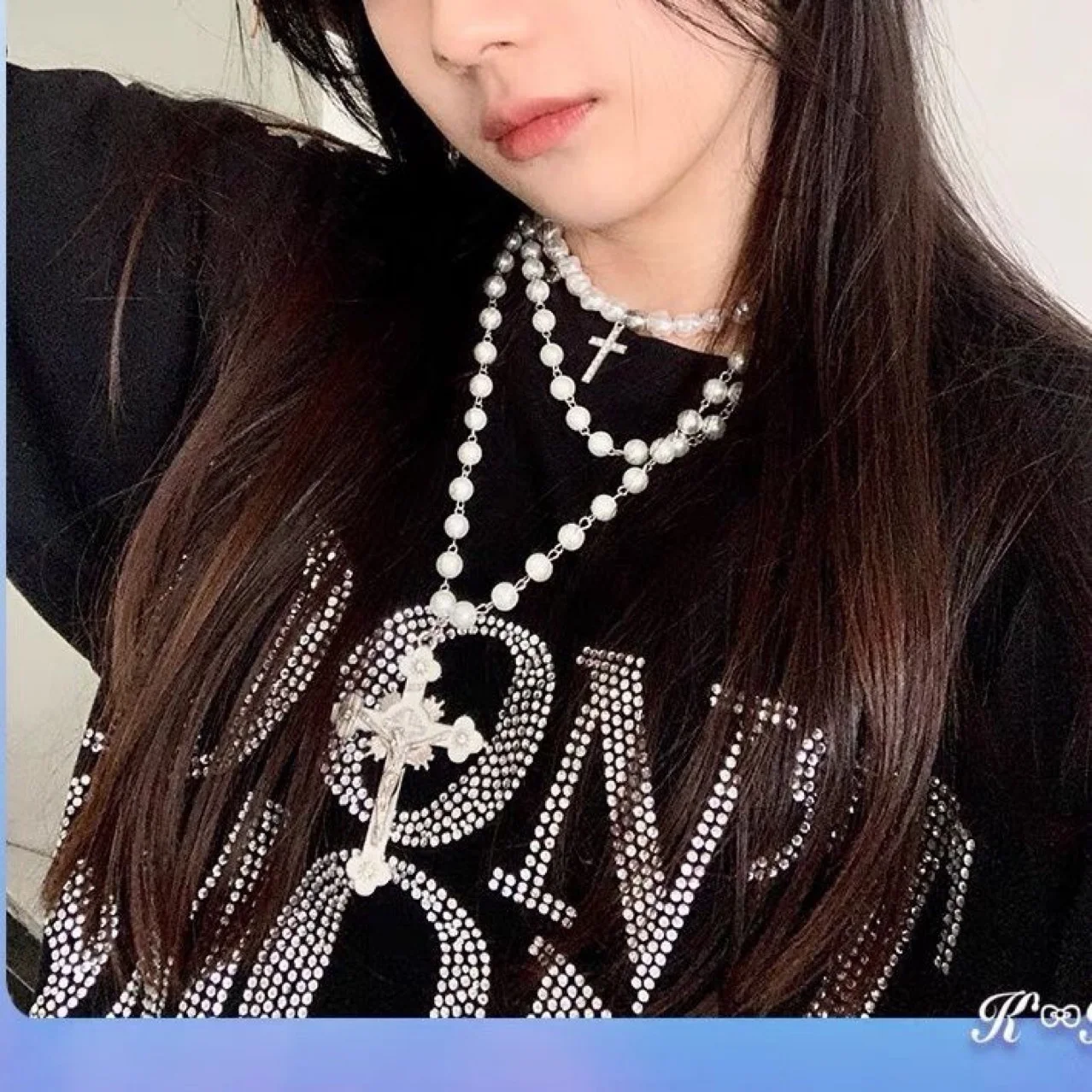 Design: handmade Tuku spice necklace, Y2K sweater chain, cross pearl chain