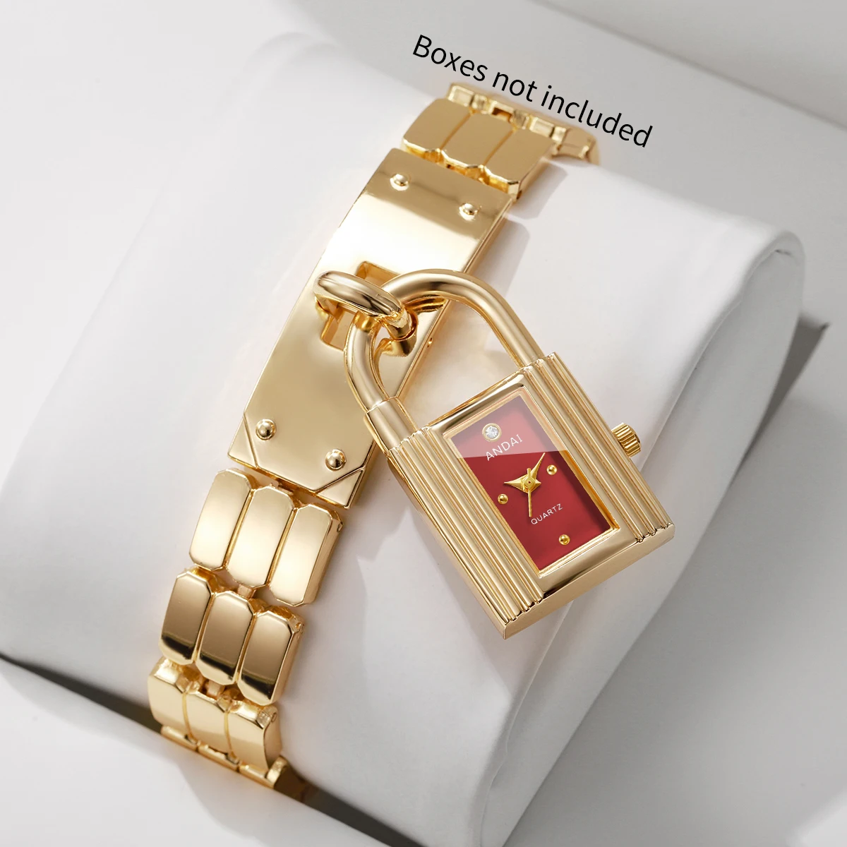 Fashion Red Lock Shape Pendant Women Quartz Watch Golden Bracelet Strap Ladies Dress Wristwatches Relogio Feminino（Without Box）