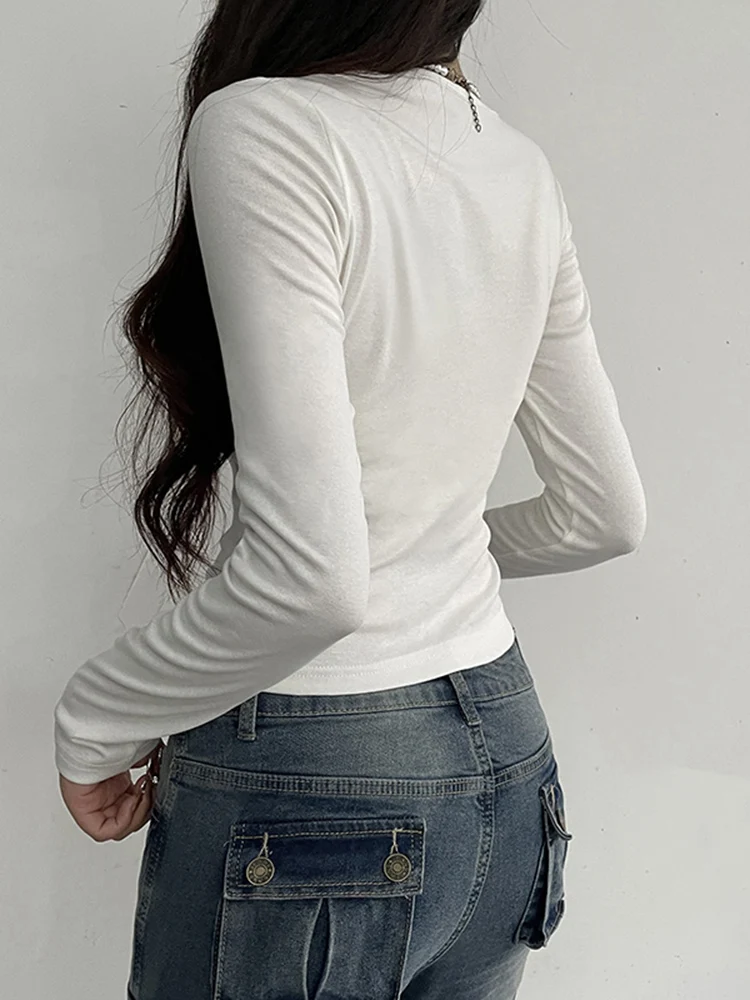패션에 관심 있는 여성들에게 강력 추천드리는 가성비 좋은 트렌디한 티셔츠