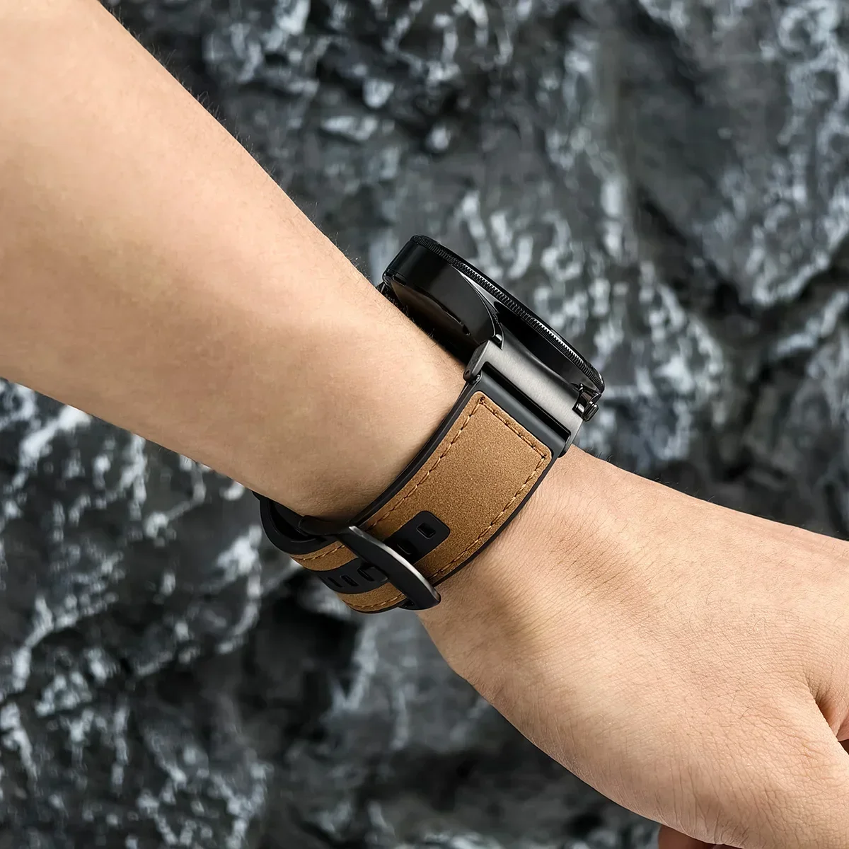 Premium Dual Material Strap for Smartwatches - Silicone & Leather Bracelet