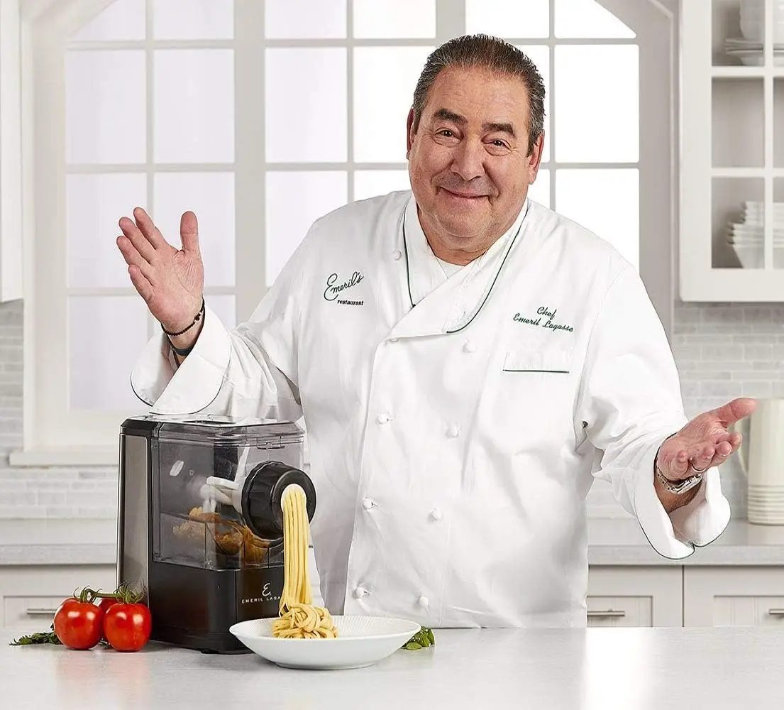 LAGASSE Pasta & Beyond, Automatic Pasta and Noodle Maker with Slow Juicer-8 Shaping Discs Black