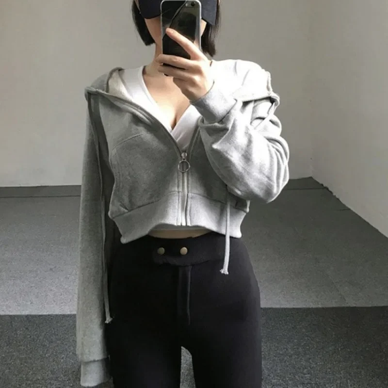 Рисунок 4 - Женские толстовки в стиле Харадзюку на весну и осень