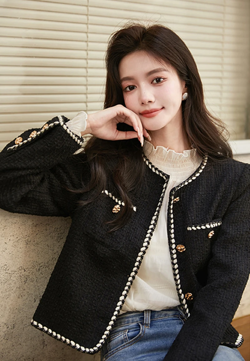 Vintage Cropped Tweed Jacket Women Black Quilted Coat Elegant Blazer Winter Ladies Single Breasted Thicken Outerwear Tops