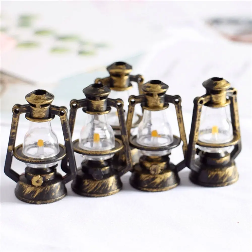 Pretend Play Girls Dollhouse Accessories Living Room   House Decor  Lantern  Doll Scene Ornaments Oil Lamp