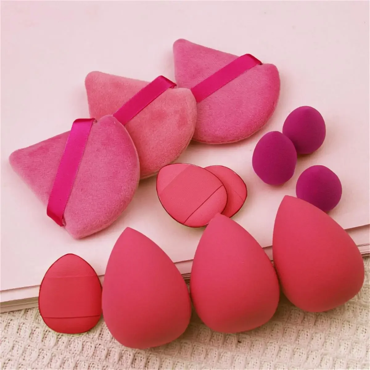 Makeup Sponge Set 12pcs Small Medium and Large Combination Essential For Beginners Beauty Tool Powder Puff