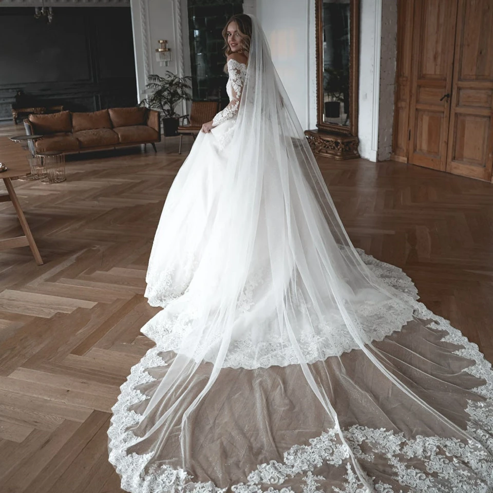 Maßgeschneiderte luxuriöse elfenbeinfarbene schulterfreie Brautkleider 2026 Prinzessin Sweetheart Spitzenapplikationen Brautkleider Vestido De Novia – Detail 5