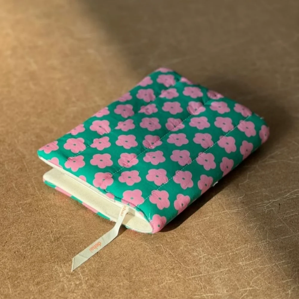 Floral Patchwork Polyester Book Cover – Versatile Fabric Art