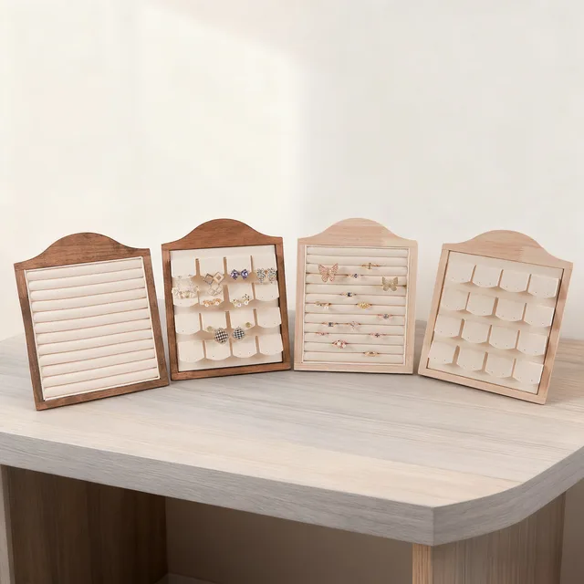 87757-013834.jpg 1 pièce Présentoir à bijoux en bois pour boucles d'oreilles, bagues et cadres photo, avec plateau de rangement en velours, accessoires de présentation pour comptoir de magasin