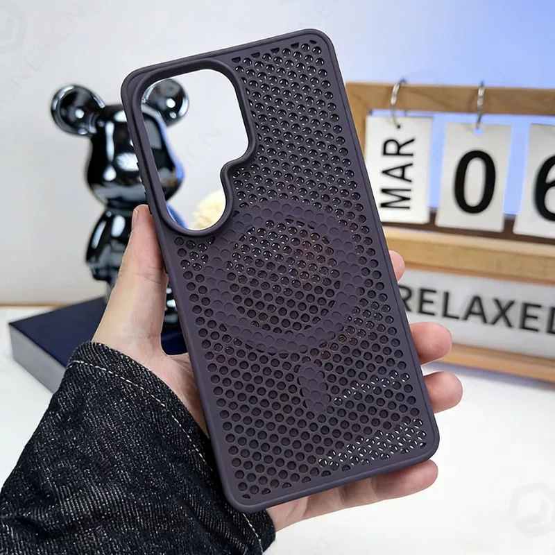 Pure Color Magnetic Honeycomb Heat Dissipation Frame Case
