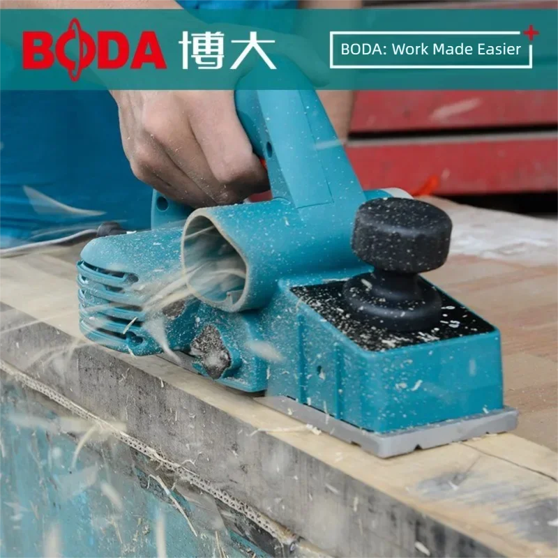 BODA PL8-82E 600W 산업용 전기 대패 ? 알루미늄 하우징, 조절 가능한 깊이, 이중 블레이드, 액세서리 포함