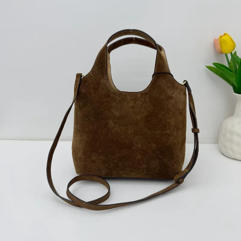 Luxury Brand Fashionable Leather Women's Shoulder Bag Elegant Famous Paris Stylish Embellishment Vintage Daily Bag​