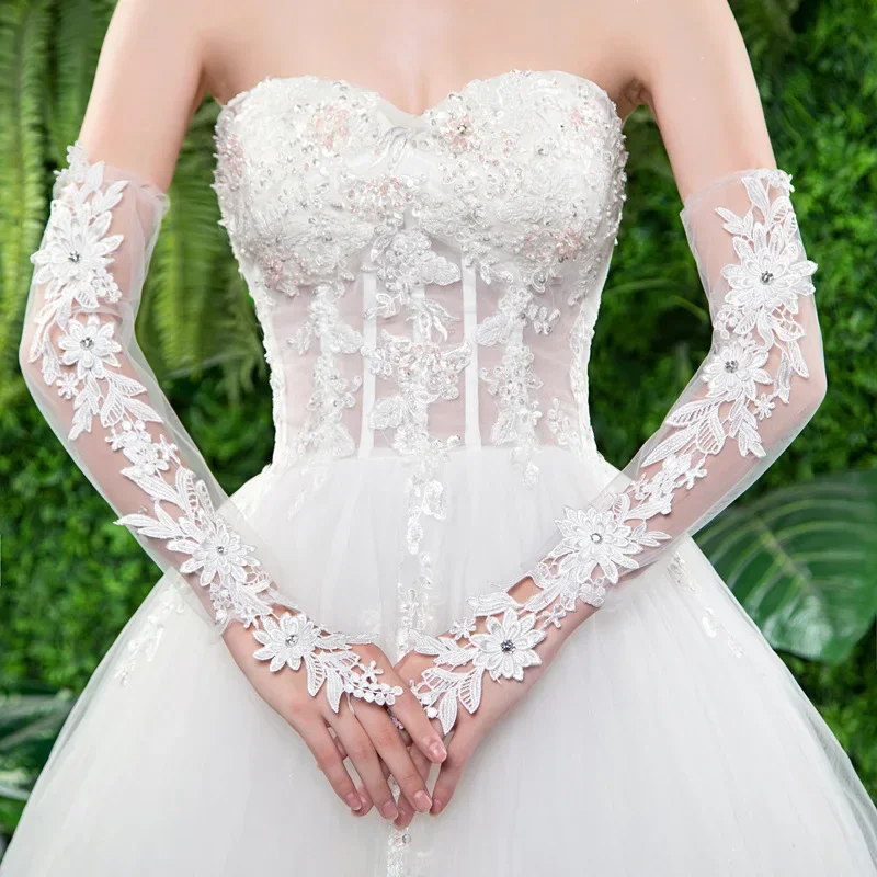 New Lace Wedding Gloves Extended Thin Bridal Gown Gloves Summer Hollow Sleeves Bridal Accessories From China Mainland