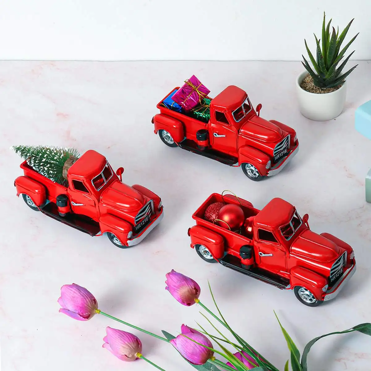 Red Vintage Lkw Modell Weihnachten Ornamente Metall Auto Verzierungen  Klassische Autos Desktop Dekoration Spielzeug mit Weihnachten Baum  Geschenke - AliExpress