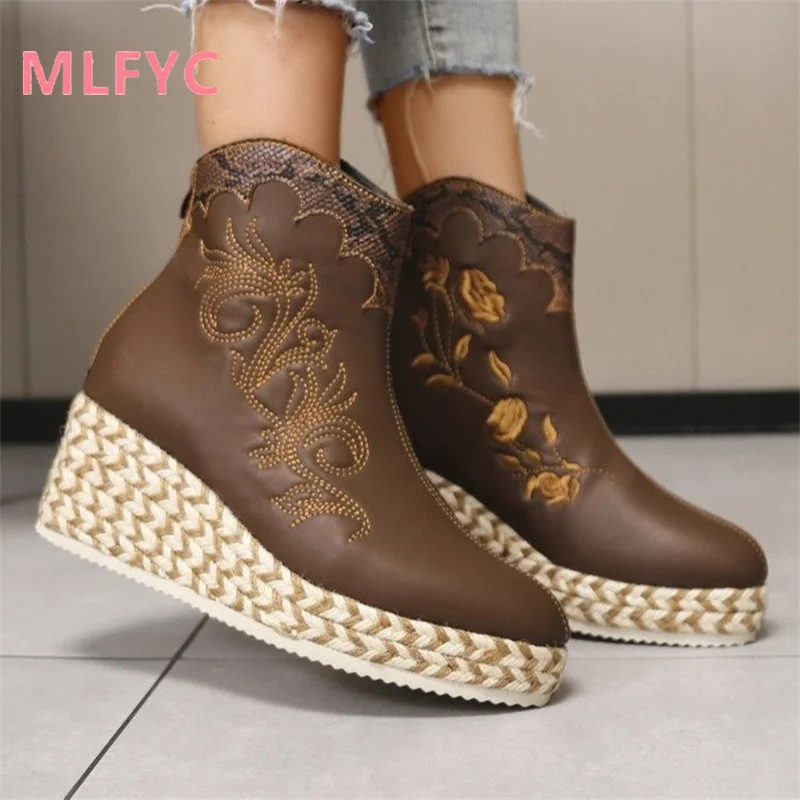 Slope Heel Thick Sole Round Head High Heel Short Boots Back Zipper Women's Simple Retro Flat Bottom Boots Brown Platform Shoes