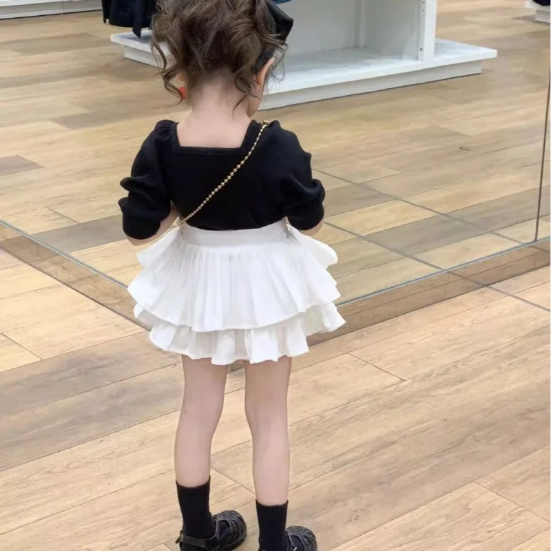 Abbigliamento per bambini 2023 estate nuove ragazze alla moda manica a sbuffo colletto quadrato Top bianco arricciante gonna a pieghe vestito