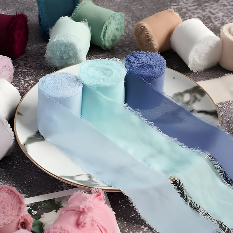 

5m Frayed Edged Wrinkle Chiffon Silk Ribbon DIY Wedding Invitation Wrapping Decor Hand Holding Flower Bow Ribbon Gift Packing