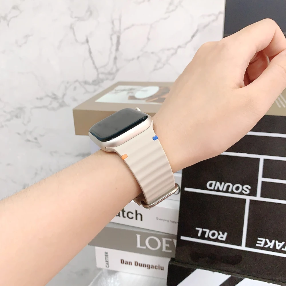 Silikonarmband für Apple Watch 11 Band 46 mm 42 mm 49 mm 45 mm 44 mm 40 41 mm Correa-Armbandgürtel iWatch-Serie 10 9 8 6 7 5 SE Ultra – Detail 17