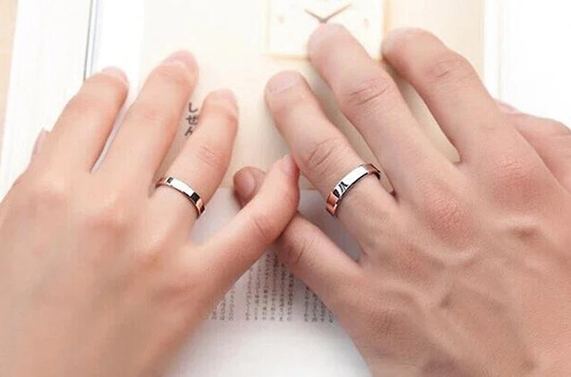 4mm Smooth Glossy Real Tibetan Silver Unisex Wedding Band Rings for Women Men