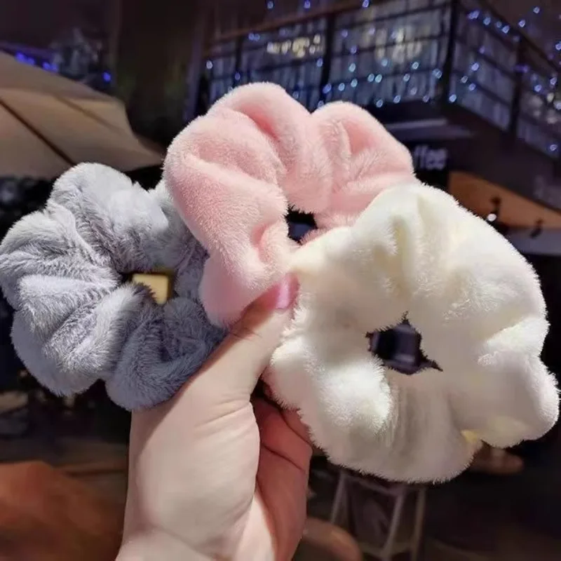 Cute Plush Large Hair Band Versatile Lovely Fluffy Hair Tie Furry Headband Soft Head Rope Headwear Autumn Winter Hair Accessory