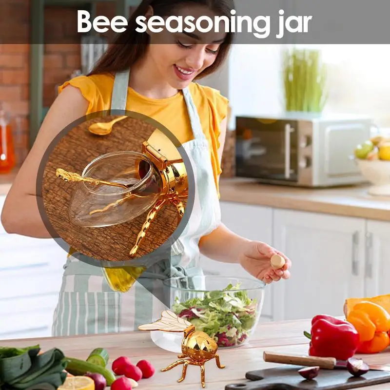 cartoon Bee Shaped Honey Jar Creative Seasoning Container with Spoon Syrup Dispenser for Kitchen condiments oil Storage Holder