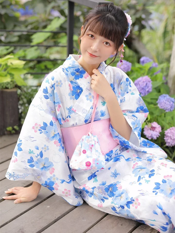 ❣️小紋 着物❣️ポリエステル 雨の日に重宝します❣️ Mサイズ❣️ ❣️小紋 着物❣️ポリエステル 雨の日に重宝します❣️ Mサイズ❣️