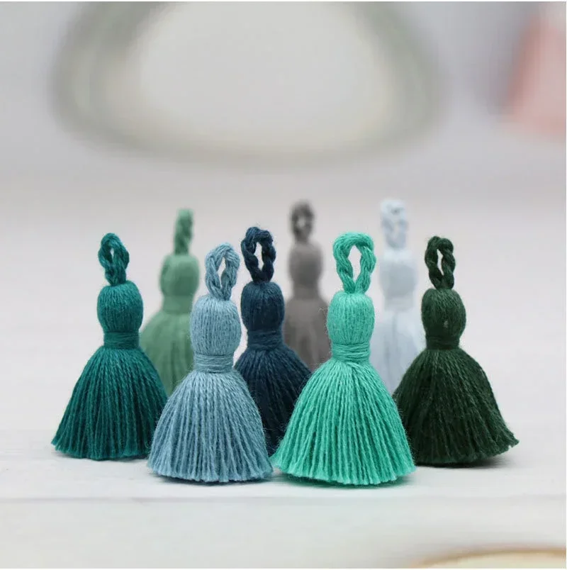 10pcs 미니 공예 Tassels 4cm 프린지 Tassels 펜던트 공예 바느질 Tasses DIY 수제 귀걸이 쥬얼리 키 커튼 프린지 트림
