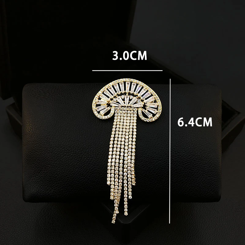 High-Grade Marine Life Brooch Women Corsage Luxury Jellyfish All-Matching Graceful Accessories Suit Collar Pin Jewelry Gift 5578