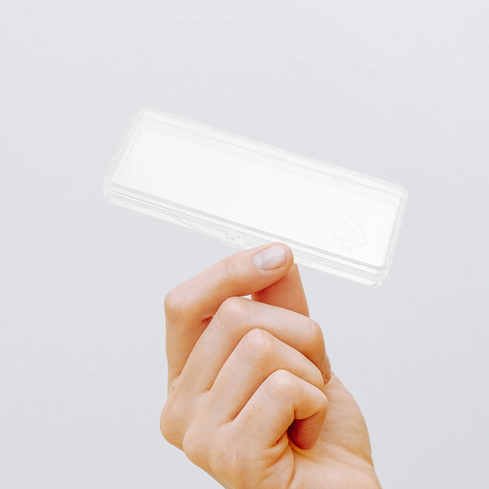 Рисунок 5 - зубная нить для чистки зубов