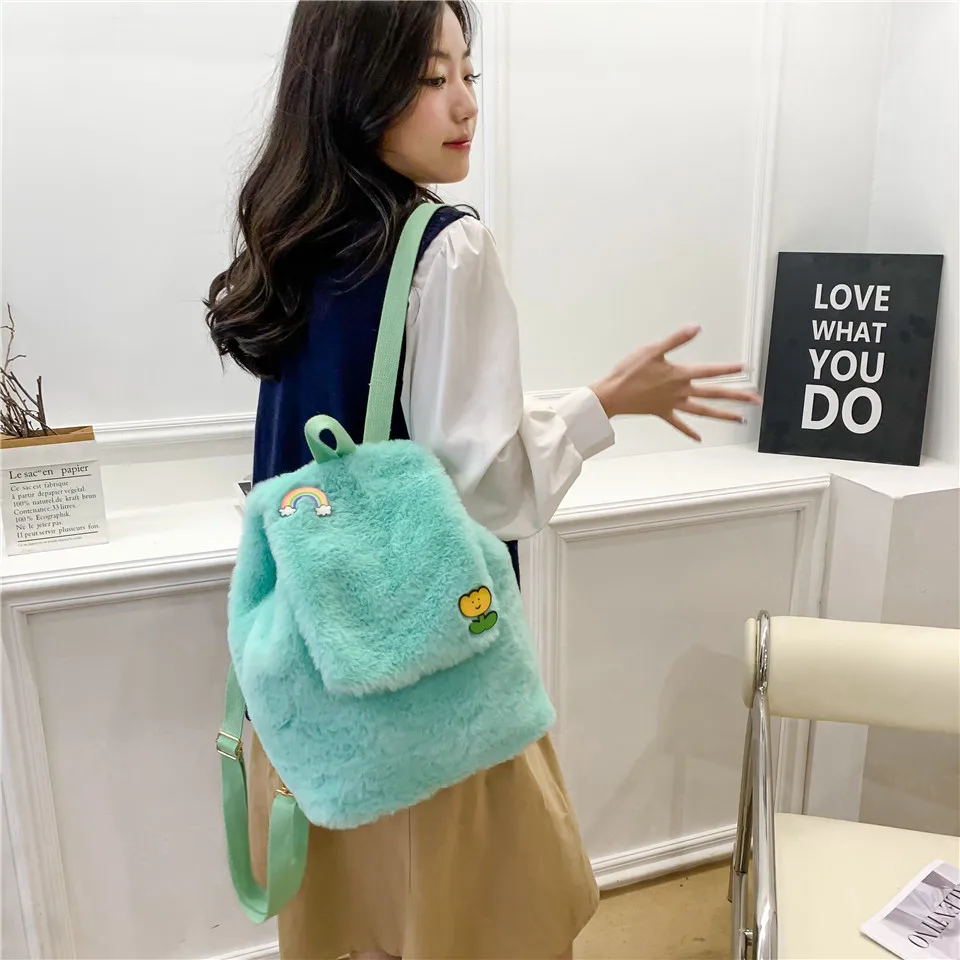 Y2K Plush Backpacks For Women Winter Shoulders Bag Fluffy Knapsack Travel Packbag Furry Rucksack Korean Mochila Faux Fur Bookbag