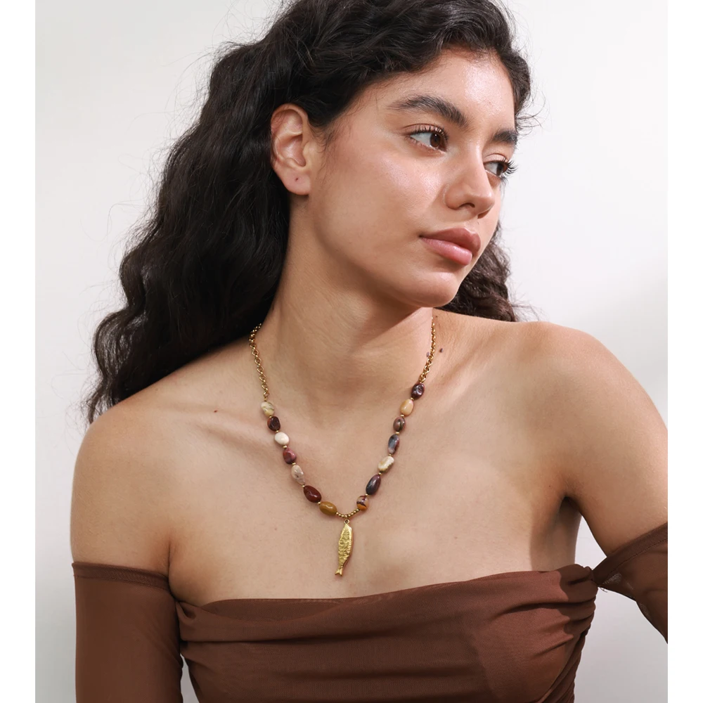 Yhpup Natural Stone Beads Chain Fish Pendant Necklace