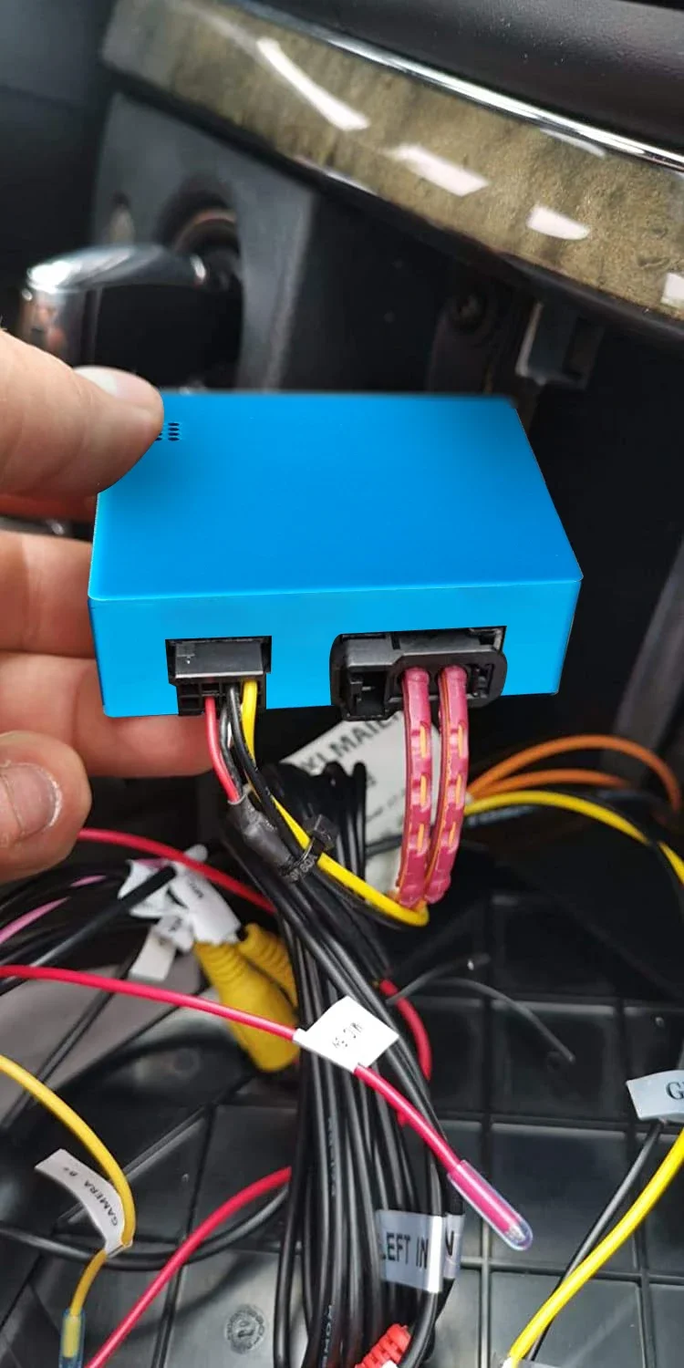 Car Stereo Radio Optical Fiber Decoder Box for Mercedes Benz ML/R Series Porsche Cayenne