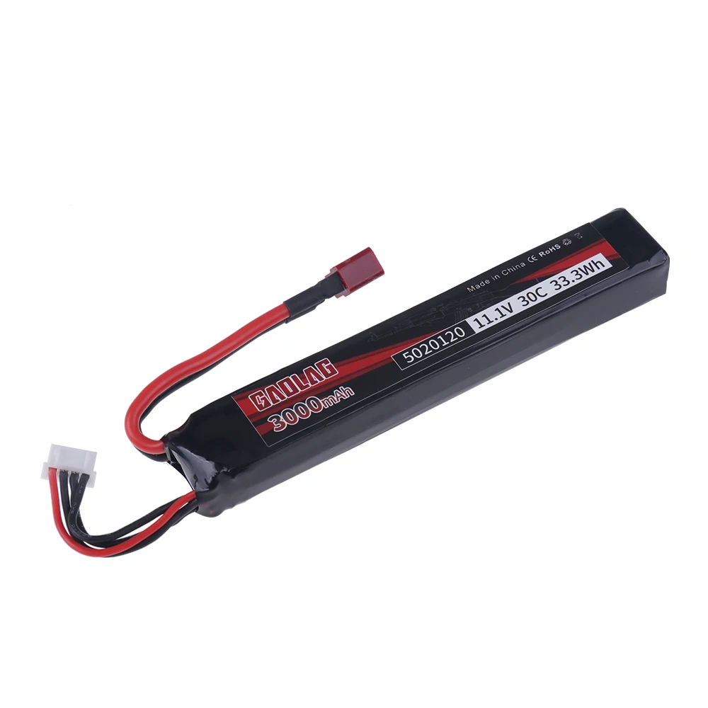 Gros plan sur la batterie LiPo 11.1V 3000mAh pour drone, étiquette technique lisible