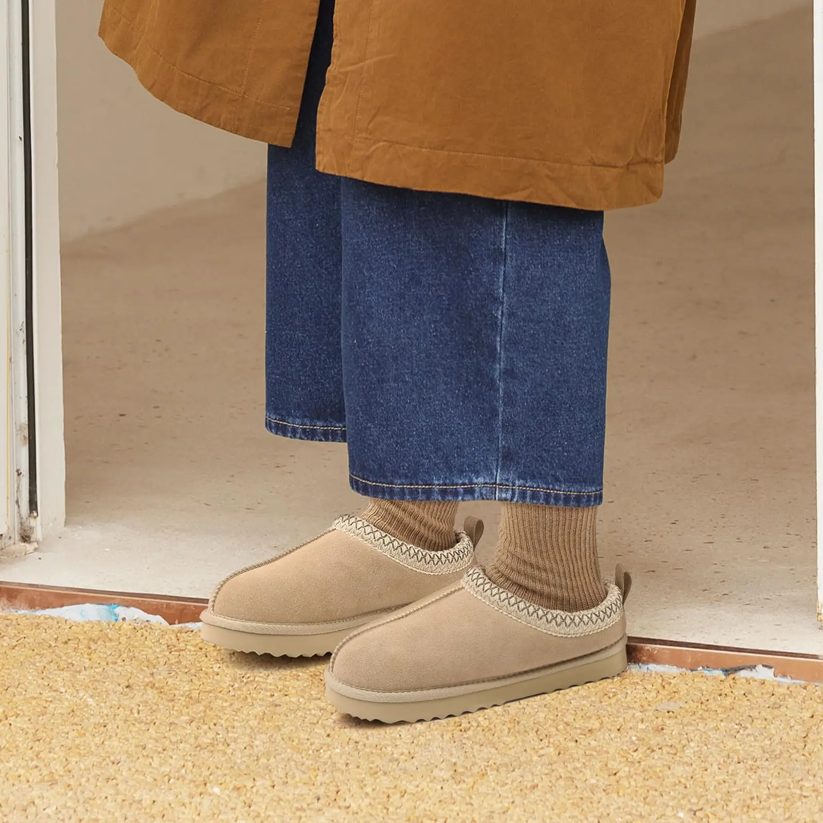 Women's Fuzzy Suede Slippers Soft Warm Plush Shoes