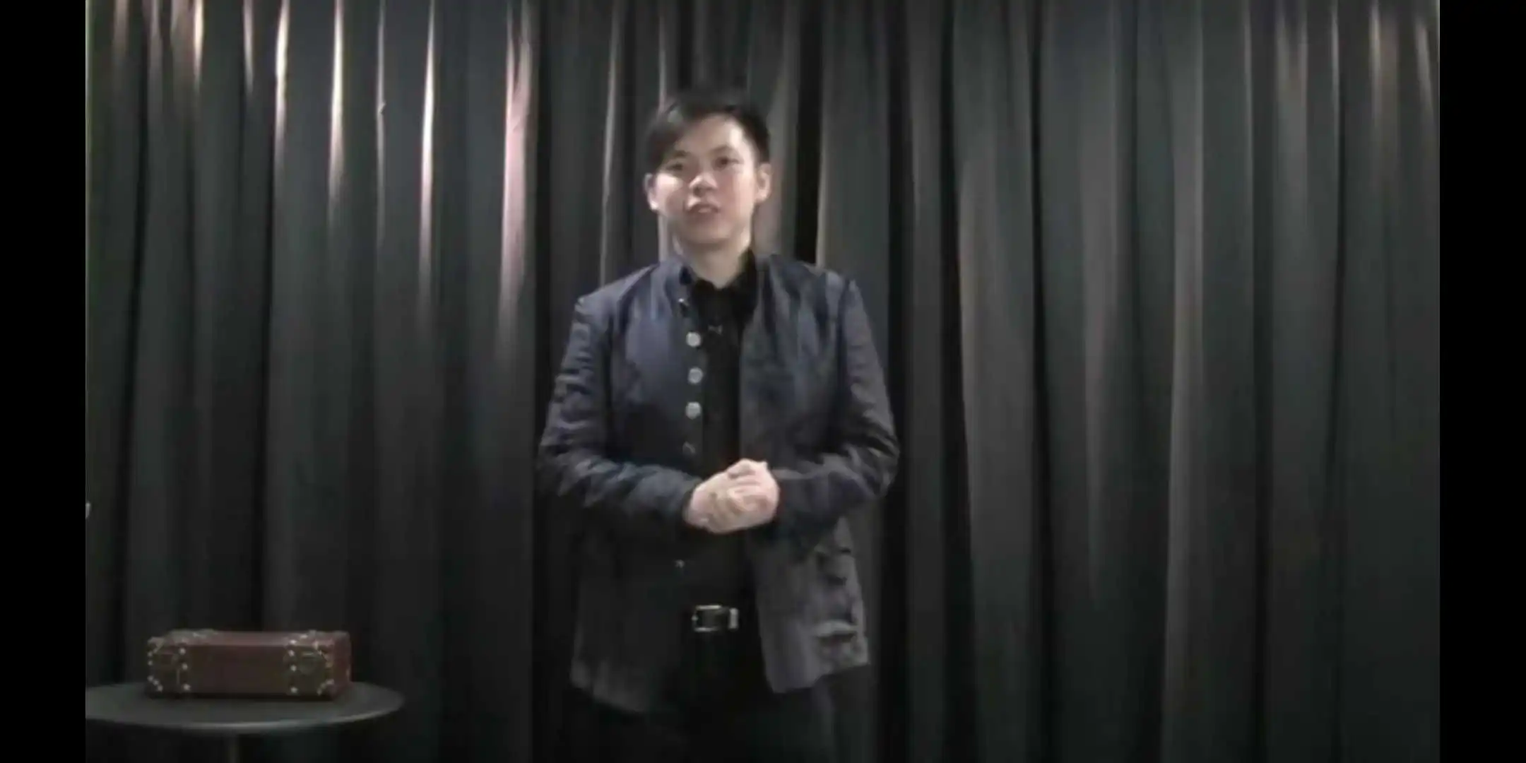 

Jeremy Pei Professional Cane Techniques Magic tricks