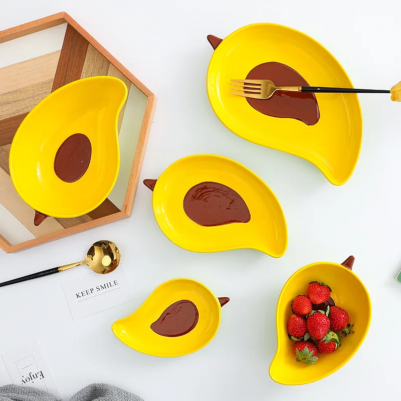 

Nordic Creative Cute Mango Shaped Ceramic Tableware Set Fruit Plate Salad Bowl Children's Plate Bowl Home Kitchen Supplies