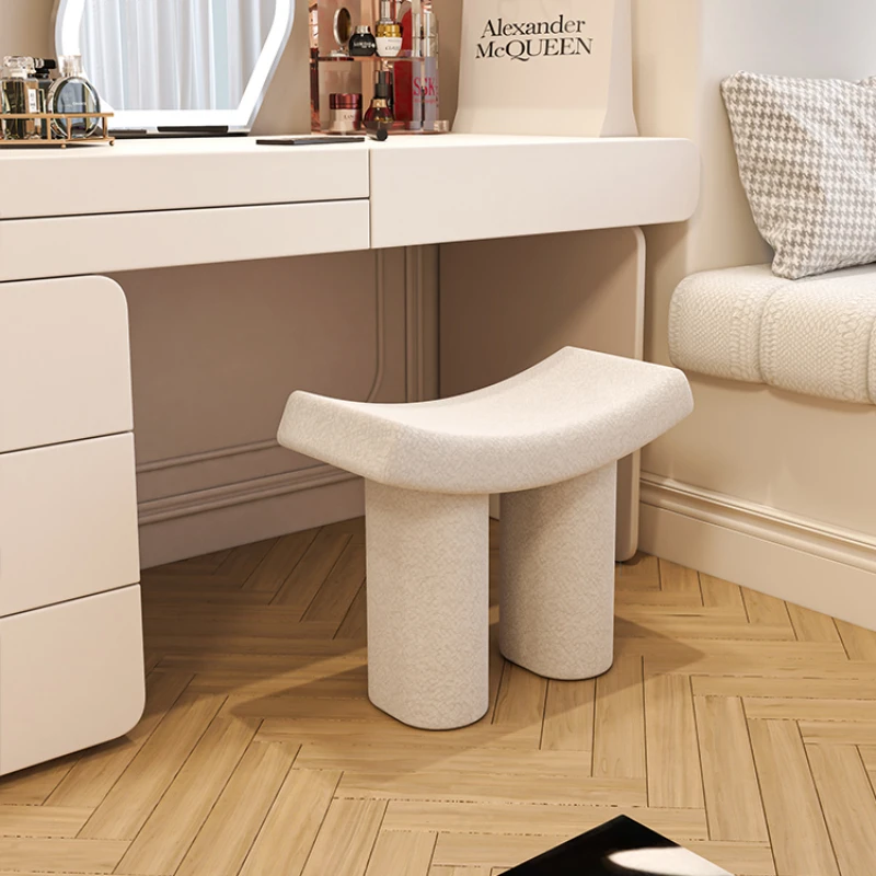

Internet famous cream style makeup stool, light luxury bedroom dressing stool, modern and simple home designer, personalized
