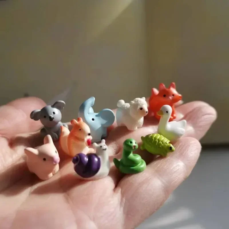 10-Piece Rabbit Bunny Miniature Figurine Set for Fairy Gardens and DIY Crafts