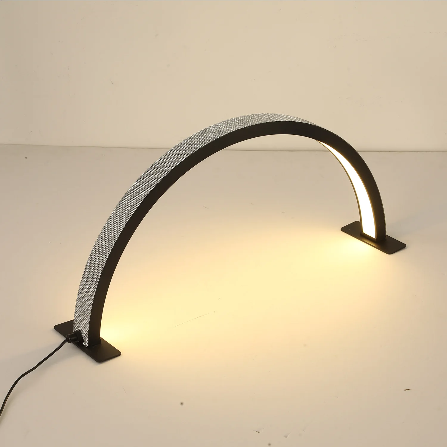 CNKlash-Lampe LED Demi-Lune en Forme de U pour Extension de Cils,  Maquillage des Yeux, Salon de Tatouage, Nouvelle Collection, N64. -  AliExpress