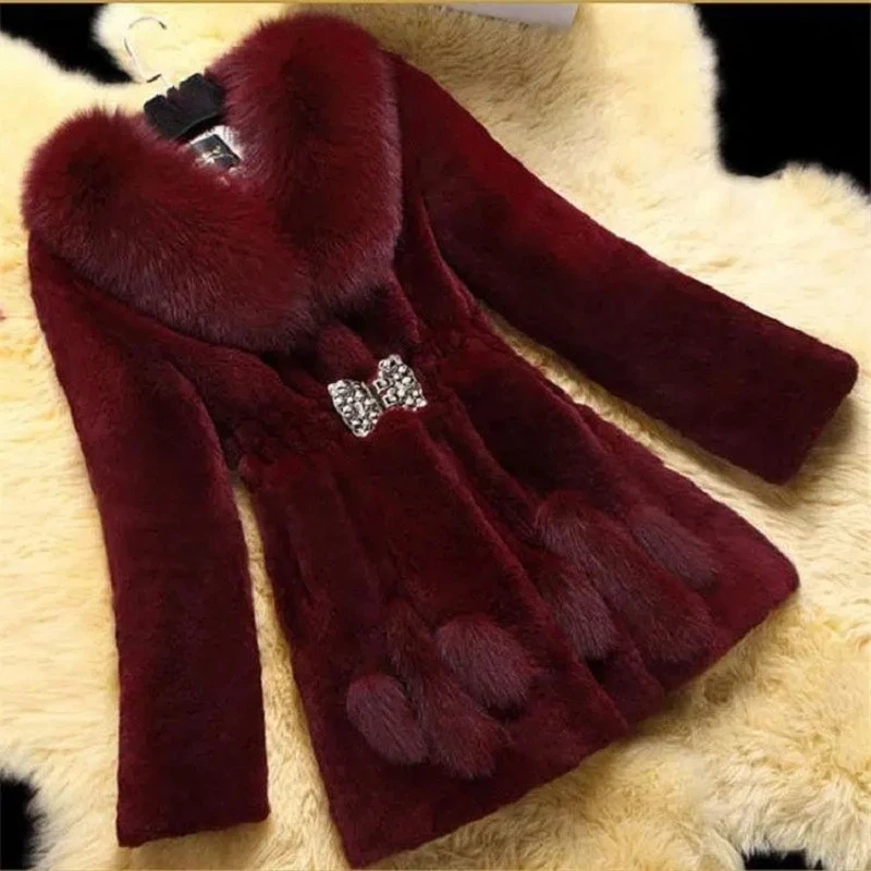 2022 New Winter Thick Plush Warm Clothes Big Size 4XL Overcoat Faux Fur Collar Fashion Ladies Coats Furry Female Coats Soft 3