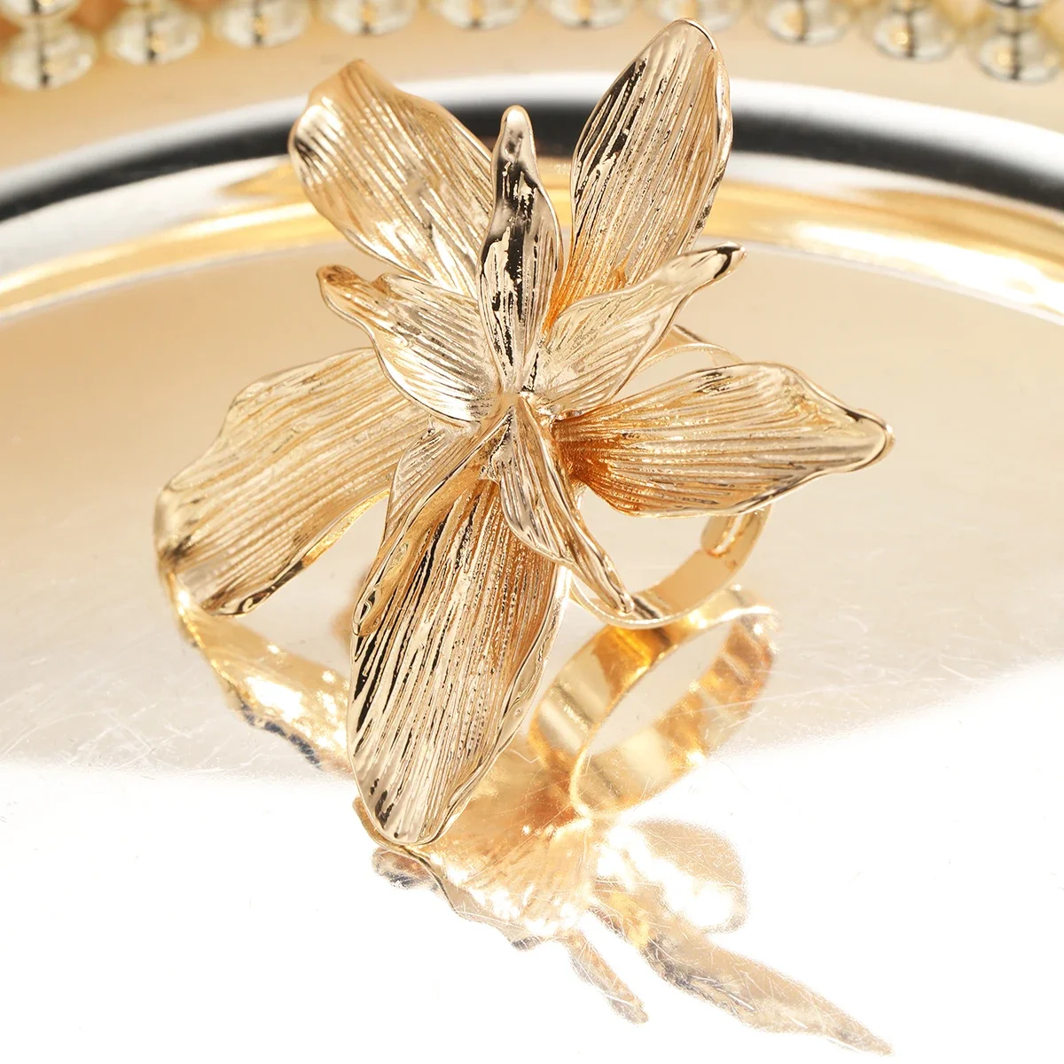 Fashion Exaggerated Flower Ring for Women Simple Gold Color Personality Design Double Layered Open Ring Retro Boho Jewelry Gifts
