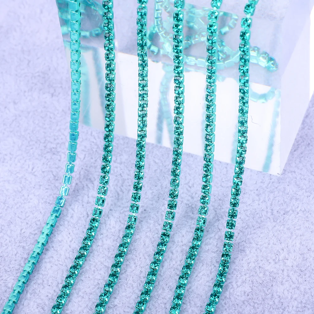 Elegant Gold Crystal Rhinestone Chain Decoration